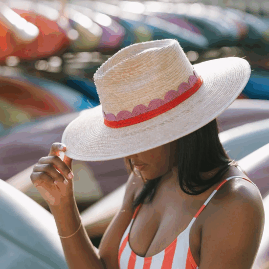 How to Dress Like You’re Always 15 Minutes from a Piña Colada